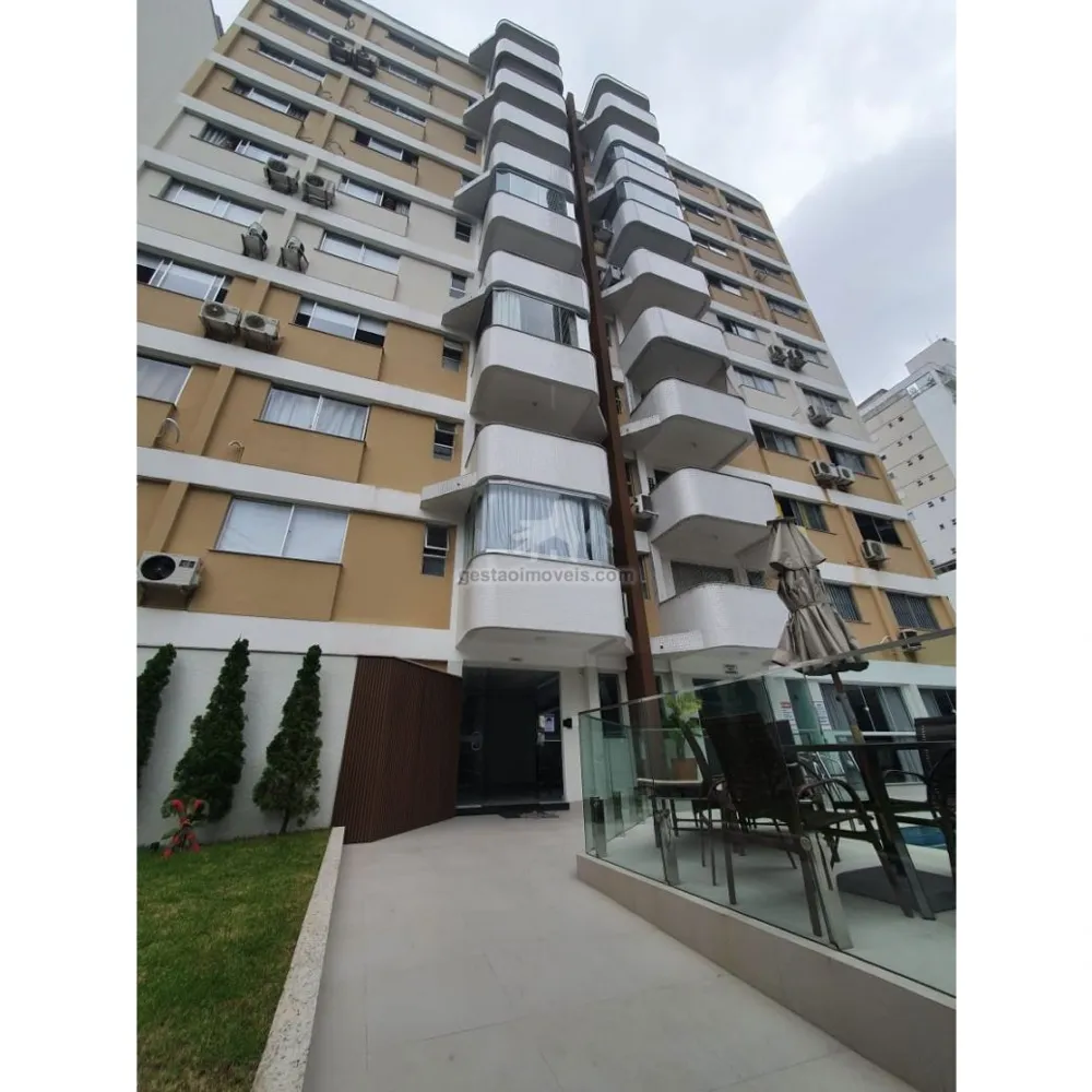 Apartamento para venda no Ed. Cravo e Canela