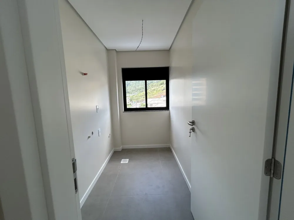 Apartamento para reserva no bairro Sao francisco de assis em Camboriú