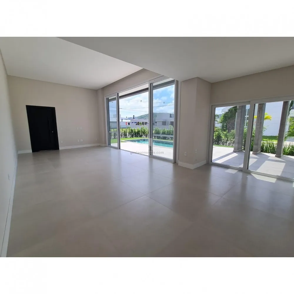 🏡 Casa em Condomínio Fechado de Luxo 🏡