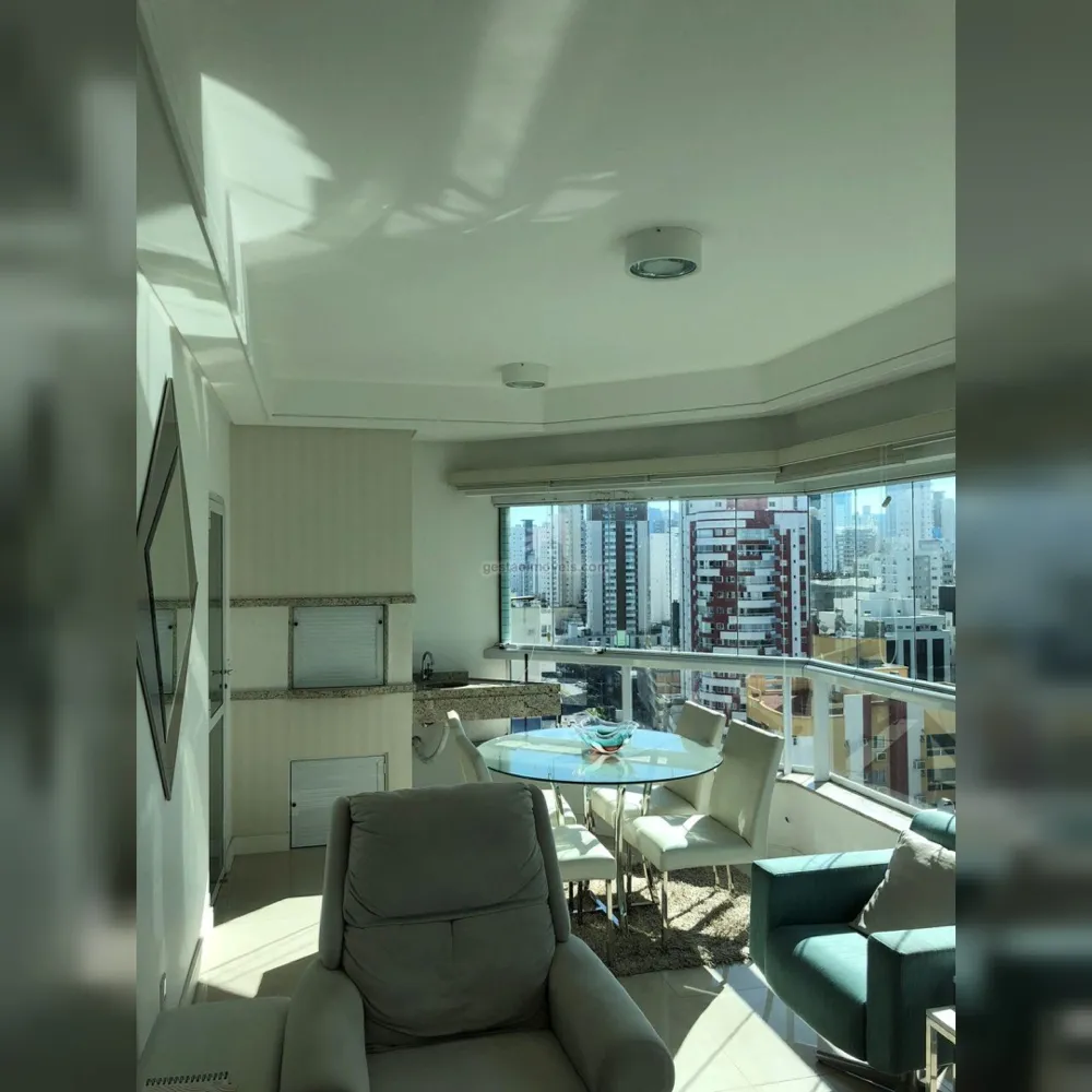 Apartamento 2 suítes para Locação Anual no bairro Centro em Balneário Camboriú
