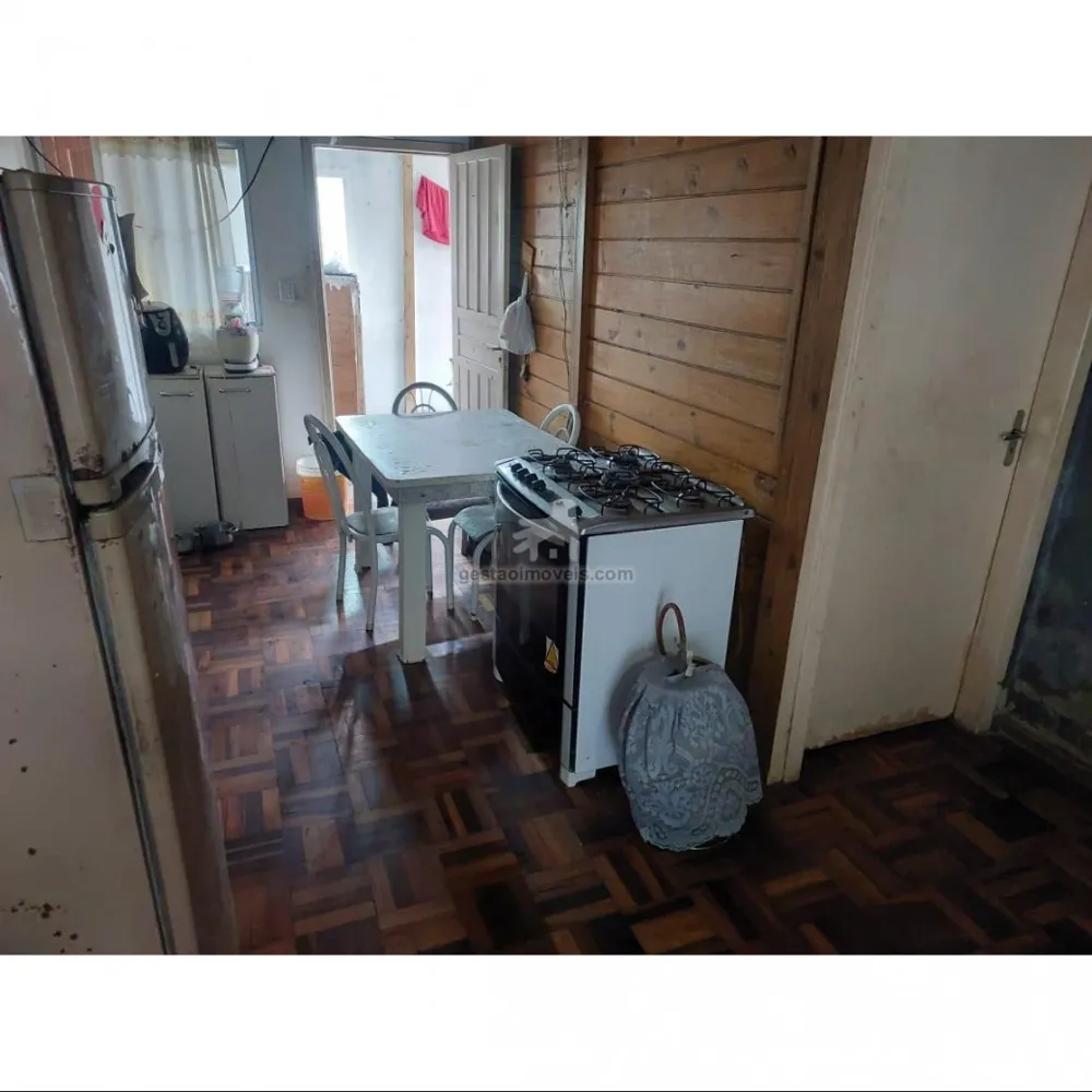 Casa com 2 andares à venda no Monte Alegre em Camboriú