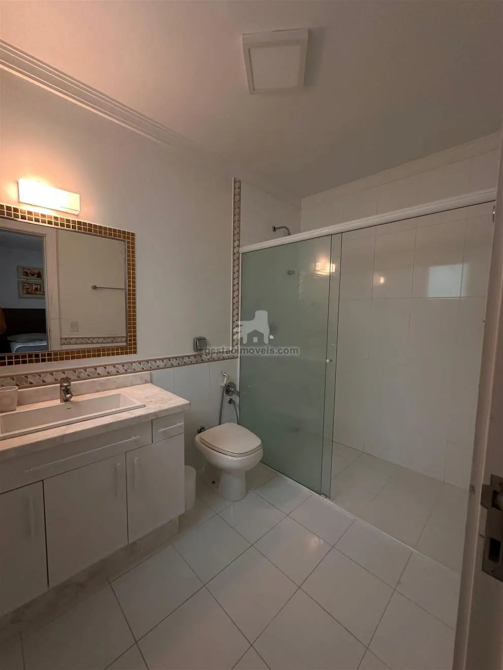 Triplex mobiliado à venda em Balneário Camboriú