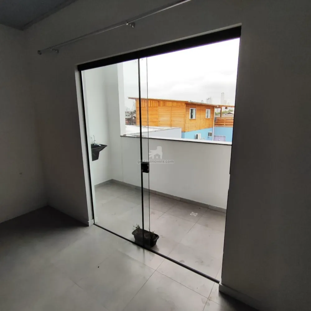 Apartamento 1 quarto para Locação Anual no bairro Municípios em Balneário Camboriú