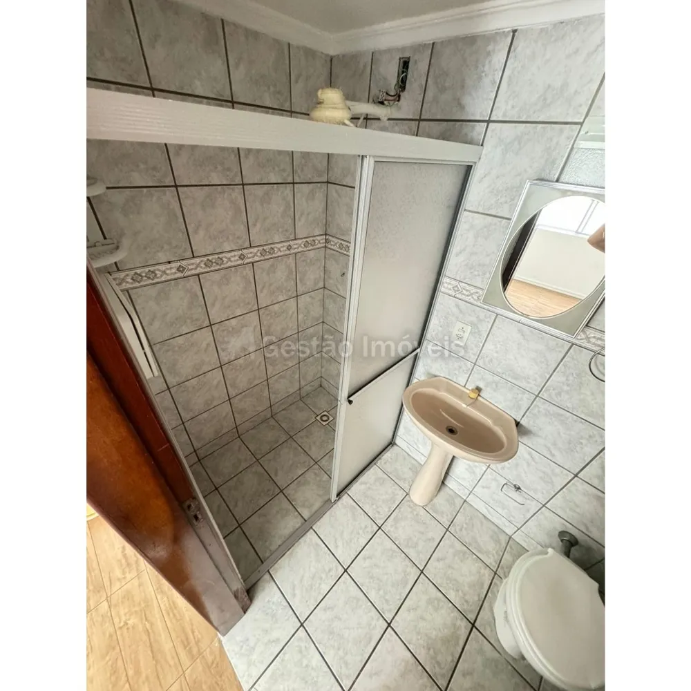 Apartamento 2 quartos para Locação Anual no bairro Centro em Balneário Camboriú