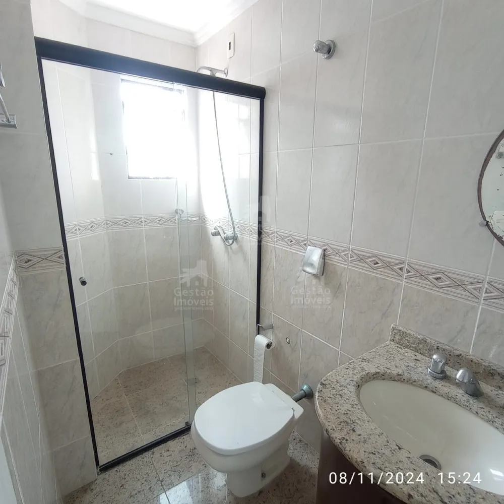 LIndo Apartamento com 3 suítes para Venda no bairro Fazenda em Itajaí