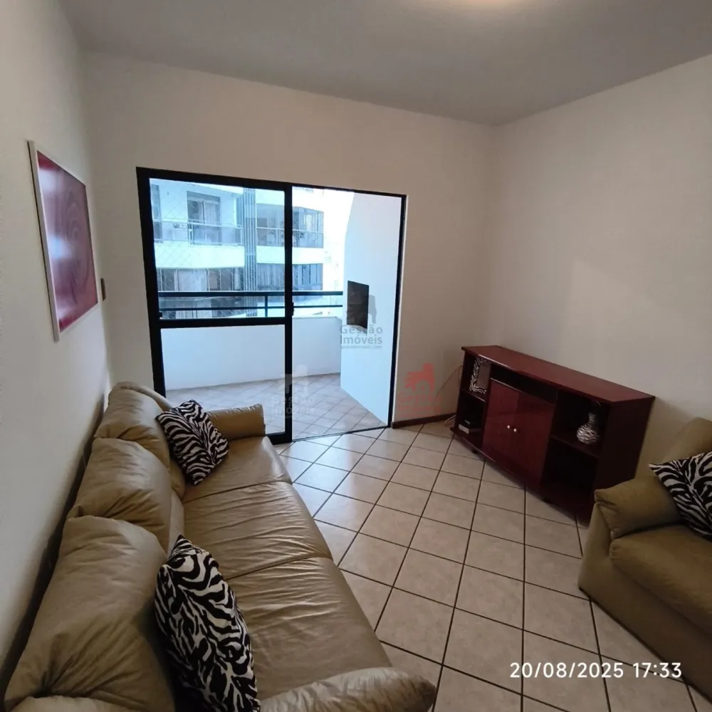 Apartamento 2 quartos para Locação Anual no bairro Centro em Balneário Camboriú