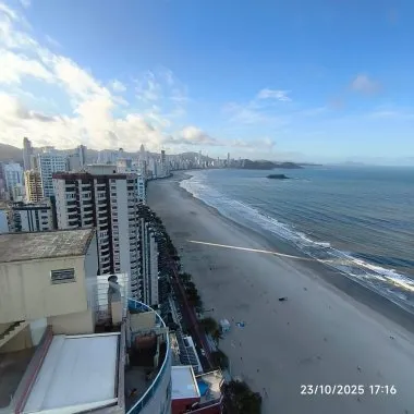 Duplex Frente Mar no Centro de Balneário Camboriú