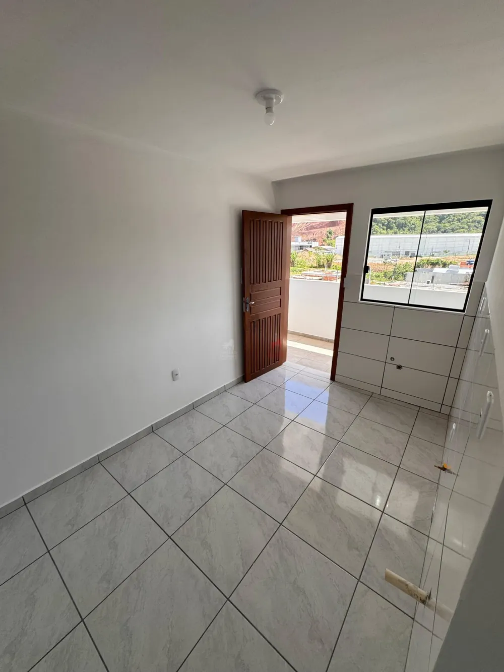 Apartamento 1 quarto para Locação Anual no bairro Rio Pequeno em Camboriú