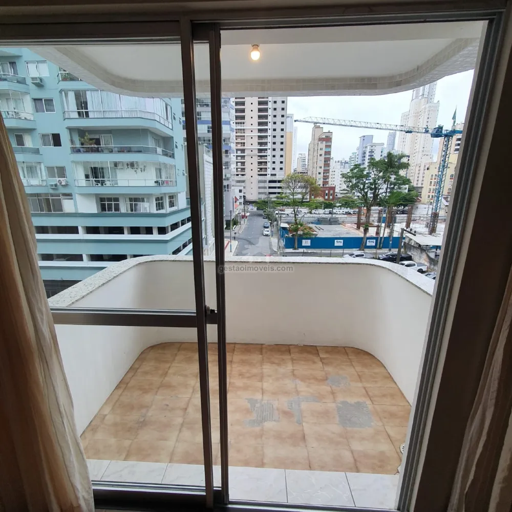 Apartamento para venda no Ed. Cravo e Canela