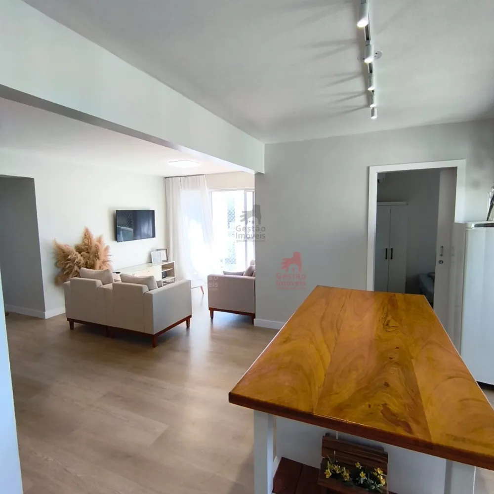 Apartamento 4 quartos sendo 2 suítes a venda no Centro de BC