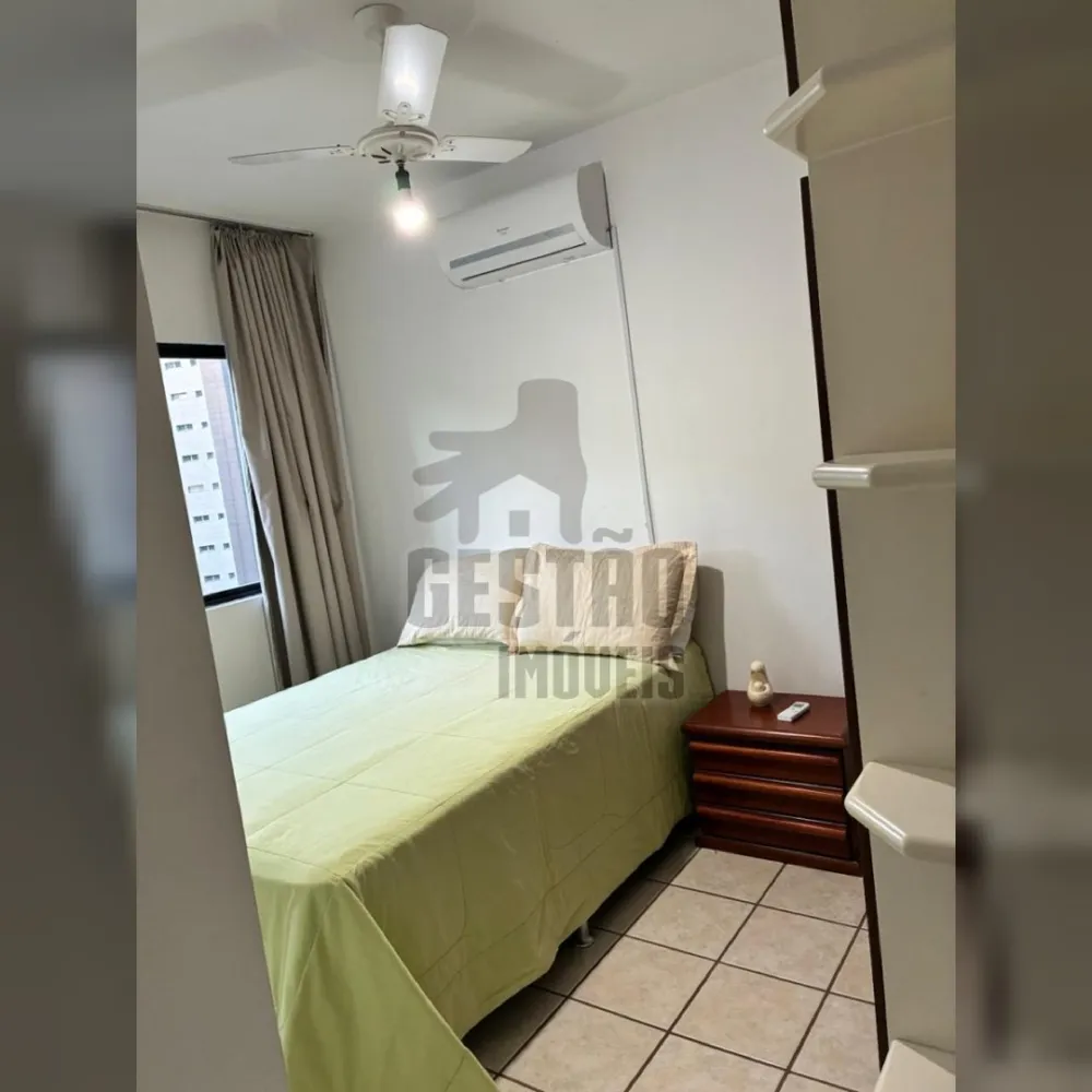 Venda de apartamento quadra mar com 3 quartos no centro de BC