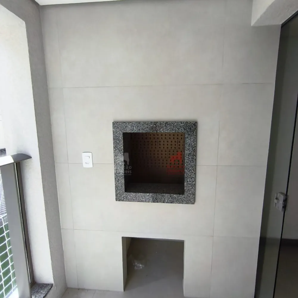 Apartamento 2 dormitórios, sendo uma suíte, para Venda na Praia Brava! 