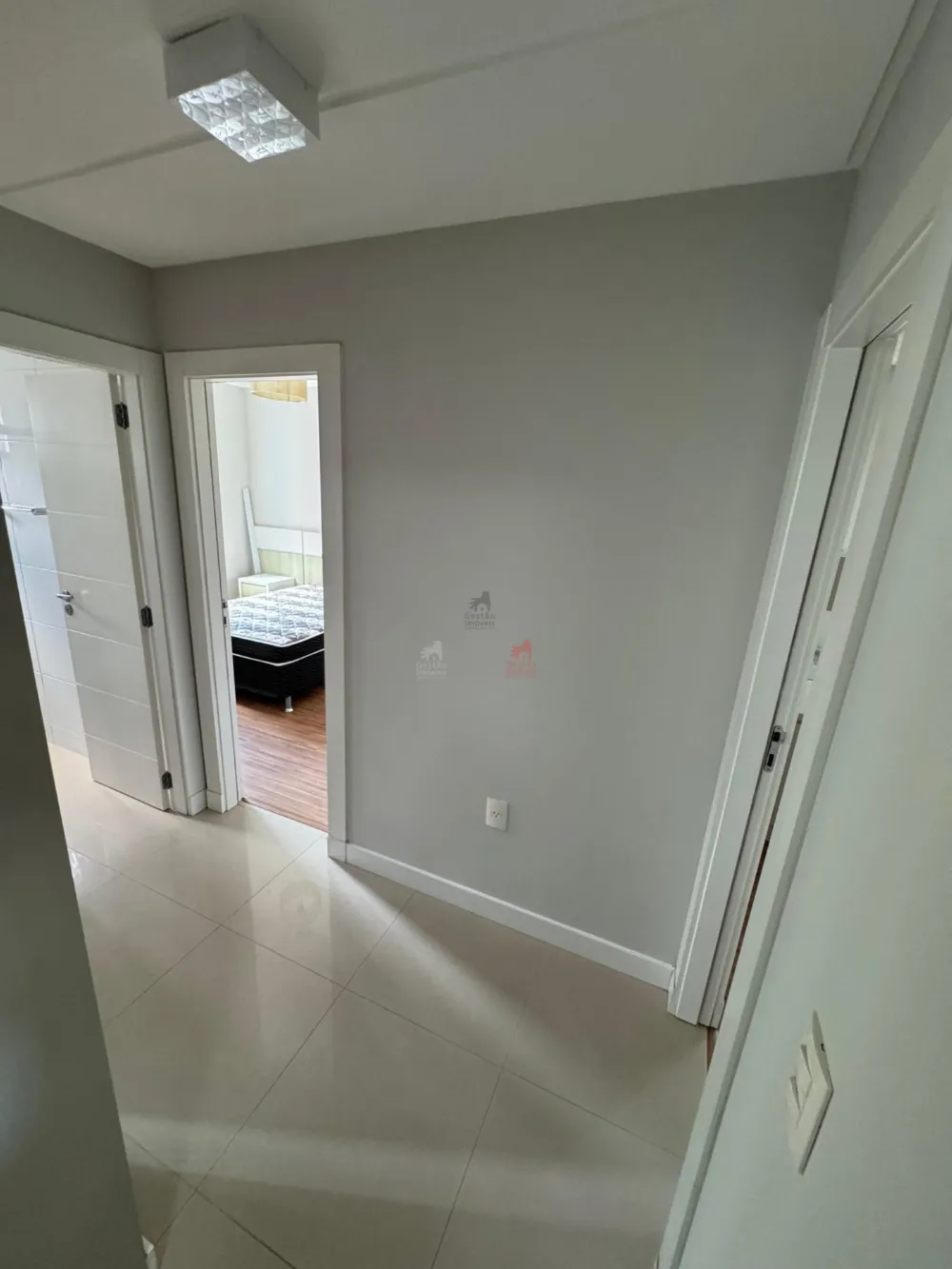 Oportunidade!!! Apartamento 3 quartos Vista Mar no Centro de Balneário Camboriú 