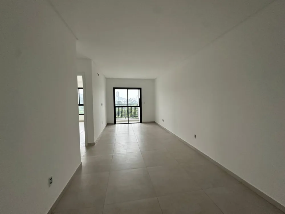 Apartamento 2 quartos para Locação Anual no bairro Centro em Camboriú