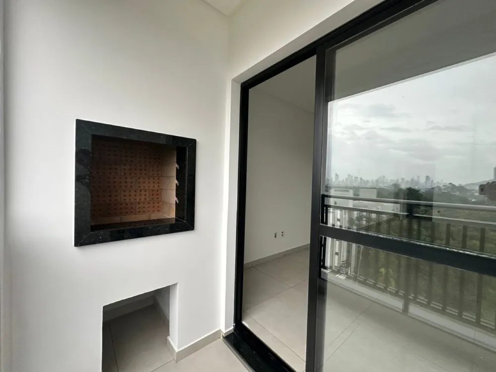 Apartamento 2 quartos para Locação Anual no bairro Centro em Camboriú