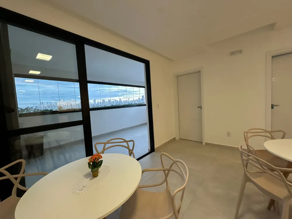 Apartamento 2 quartos para Locação Anual no bairro Centro em Camboriú