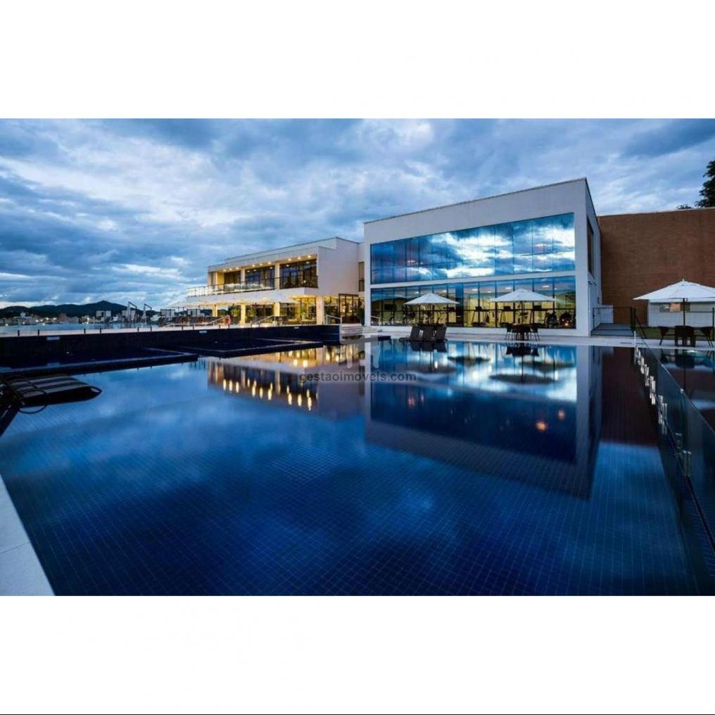 Casa, 3 quartos, 252 m² - Foto 22