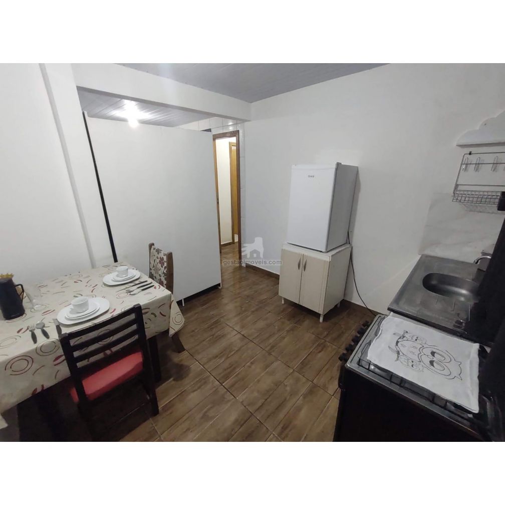 KITNET / LOFT MOBILIADA Balneário Cmboriú Kit 2 P2