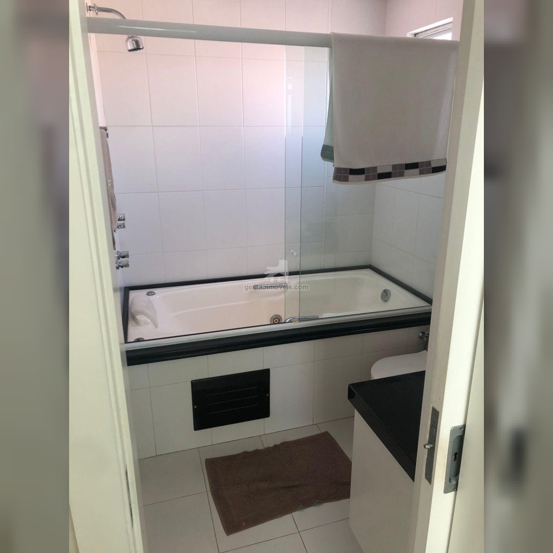 Apartamento 2 suítes para Locação Anual no bairro Centro em Balneário Camboriú