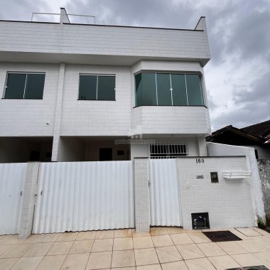 Apartamento 3 suítes no bairro fazenda em Itajaí