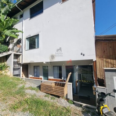 Loft mobiliada para locação no bairro ariribá
