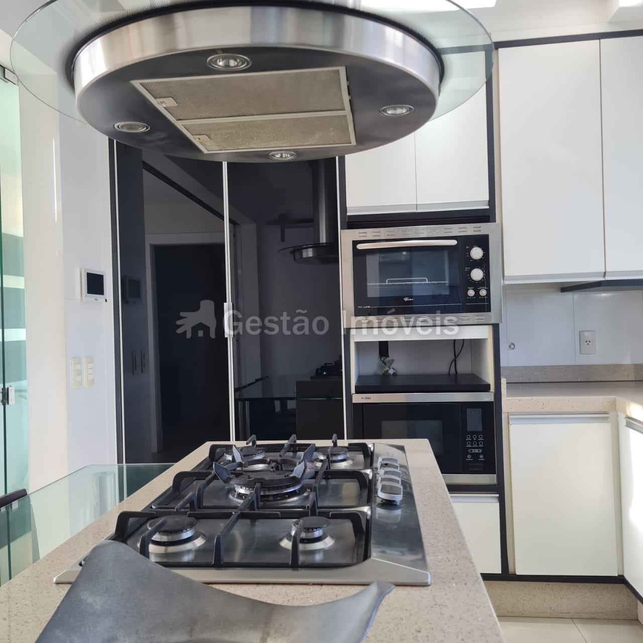 Magnifica Cobertura para venda no Seas Tower 