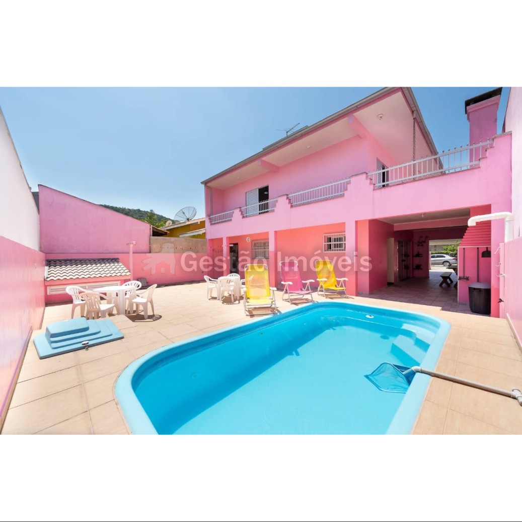 Casa, 4 quartos, 231 m² - Foto 1