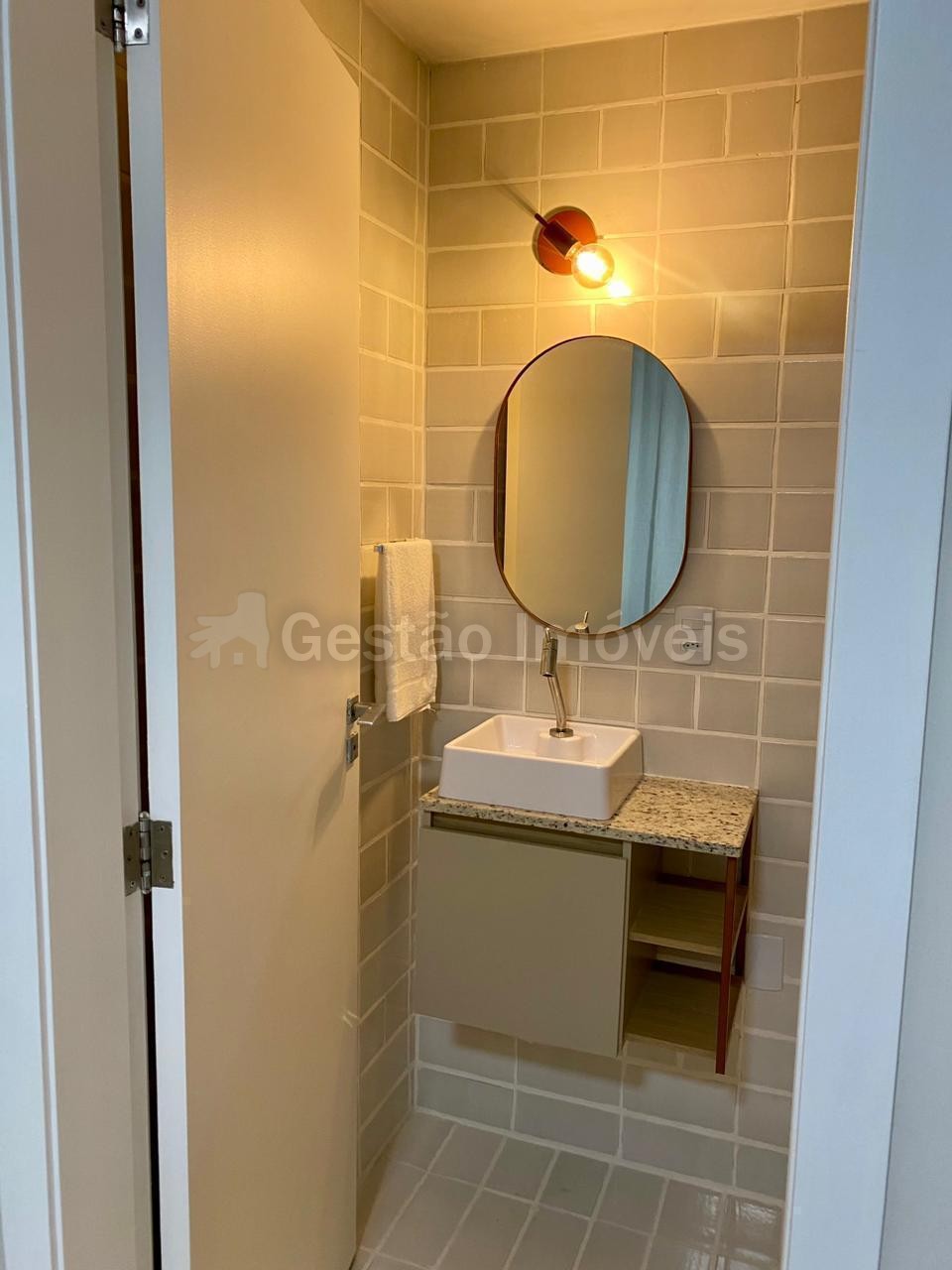 OPORTUNIDADE!! Apartamento 2 quartos para Venda com ótima localização perto do camelódromo em BC