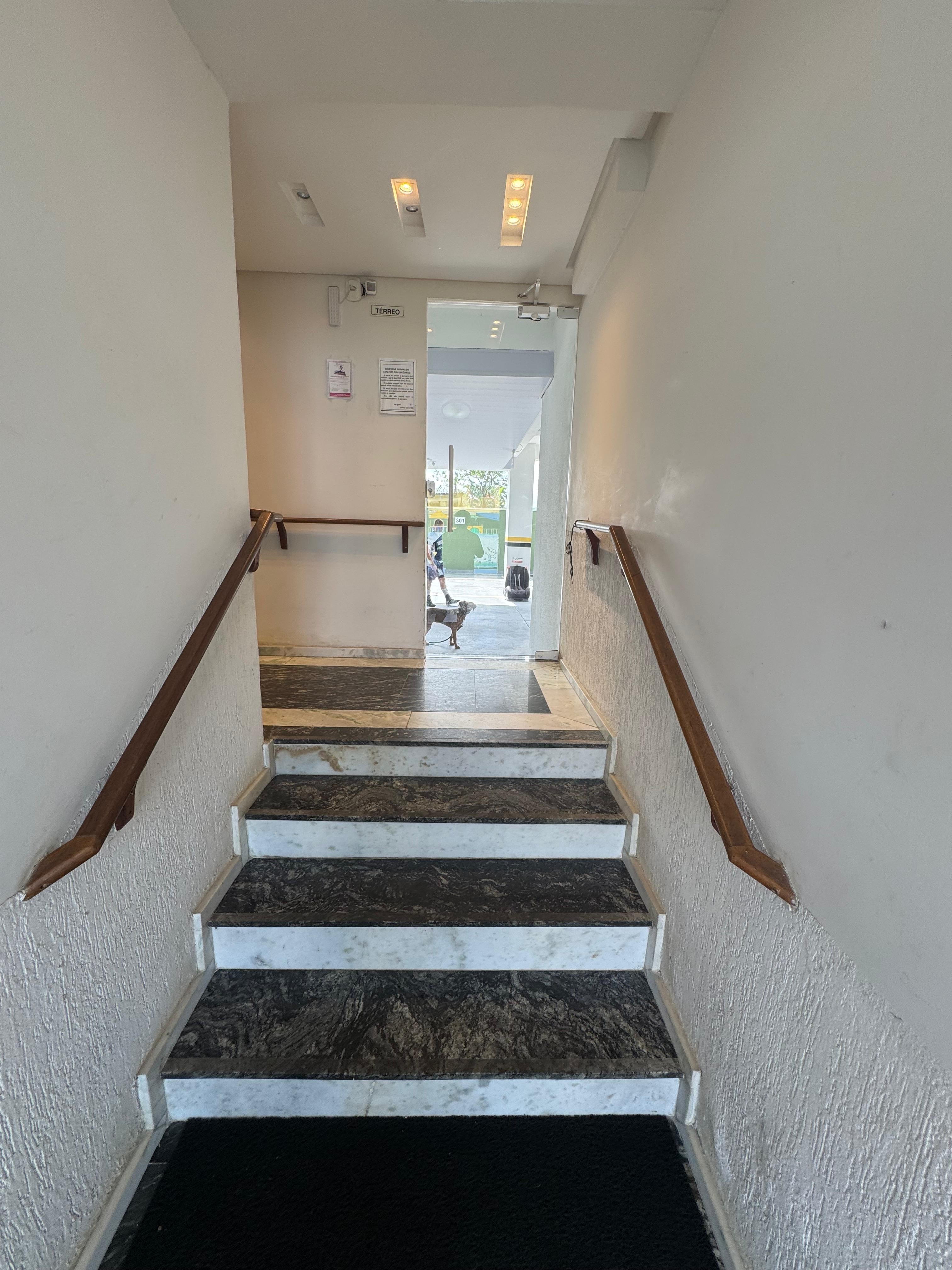 Apartamento, 2 quartos, 65 m² - Foto 2