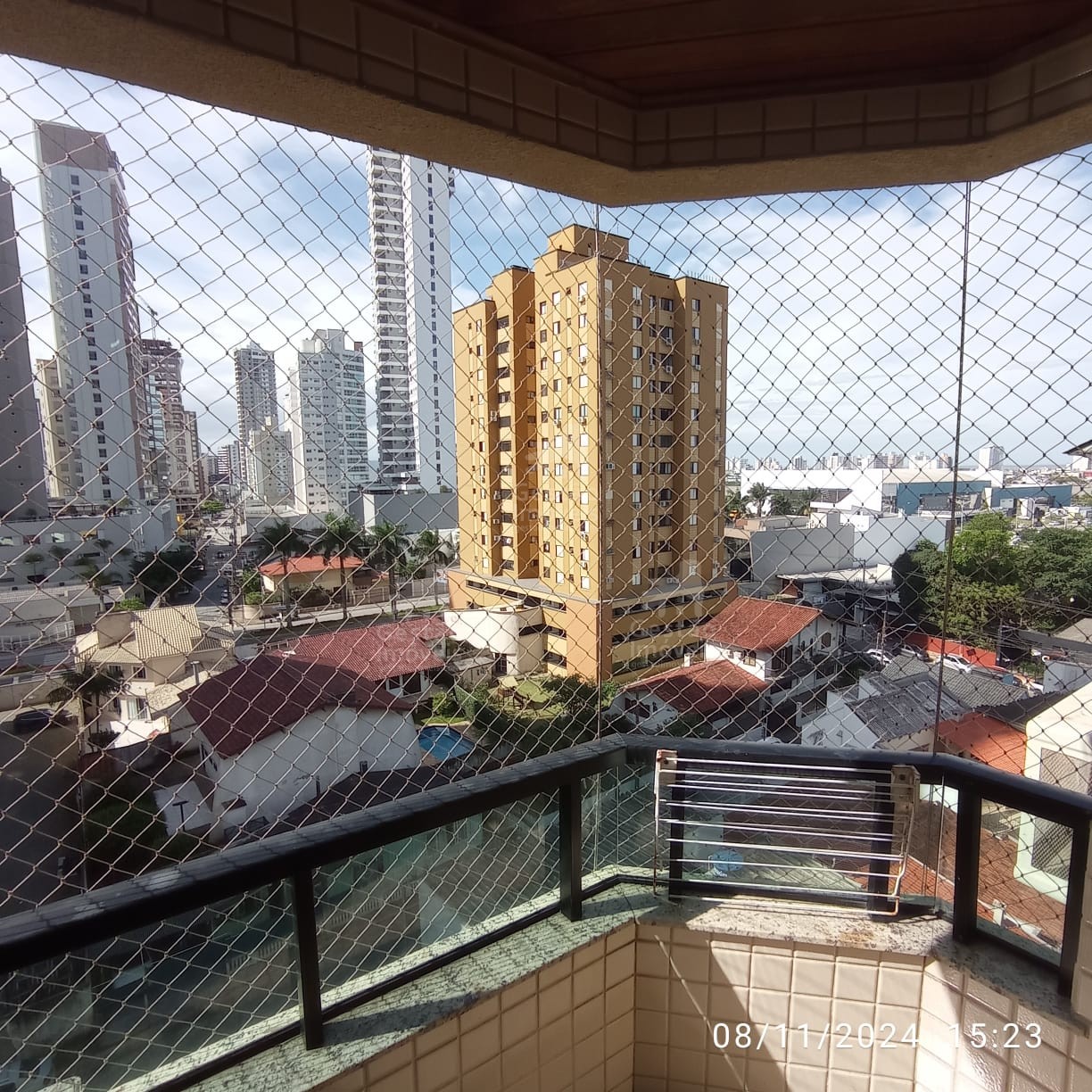 LIndo Apartamento com 3 suítes para Venda no bairro Fazenda em Itajaí