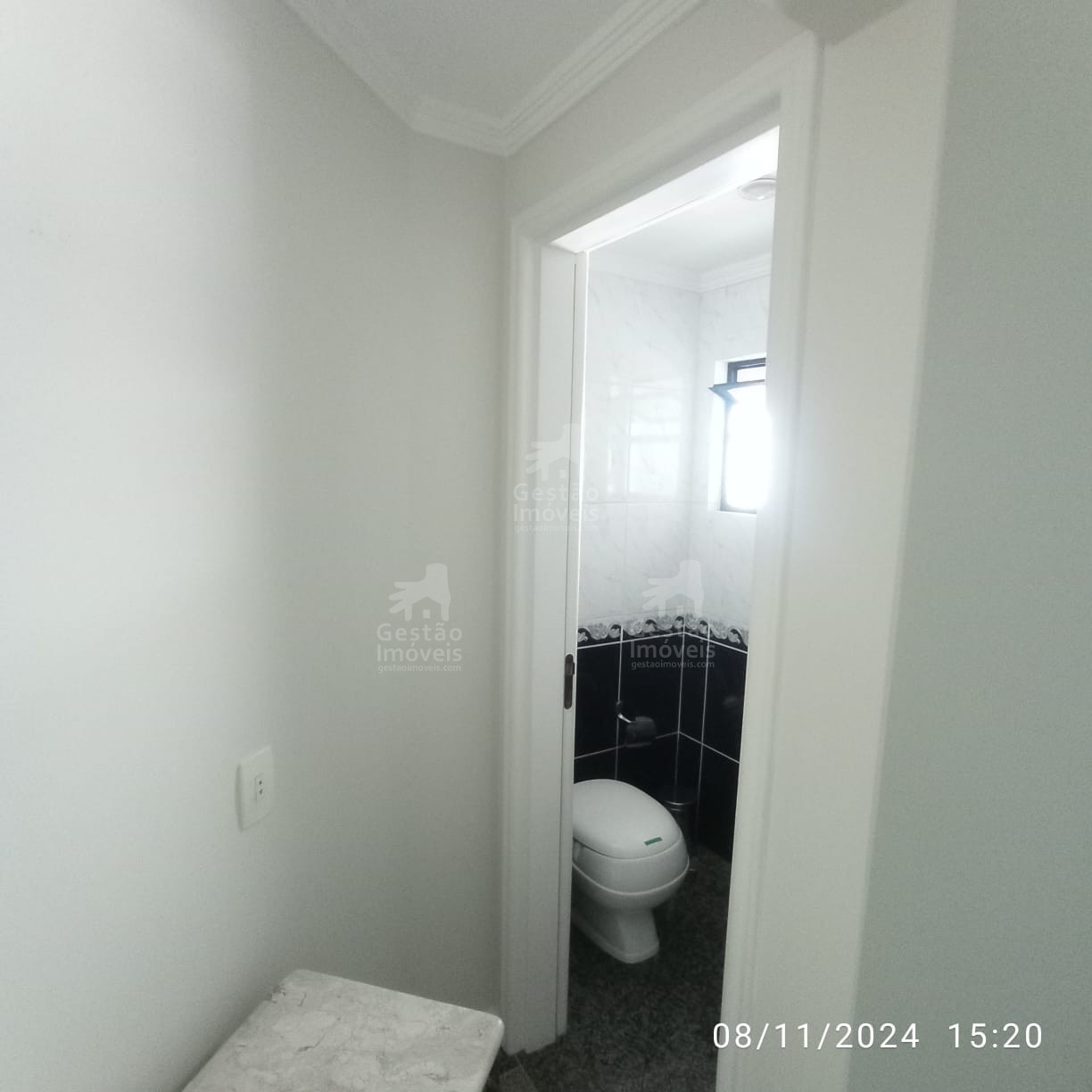 LIndo Apartamento com 3 suítes para Venda no bairro Fazenda em Itajaí