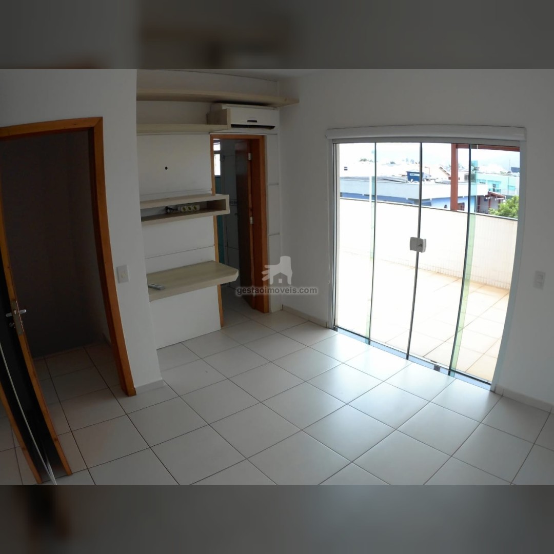 Triplex 3 dormitórios para locação no bairro municípios em BC