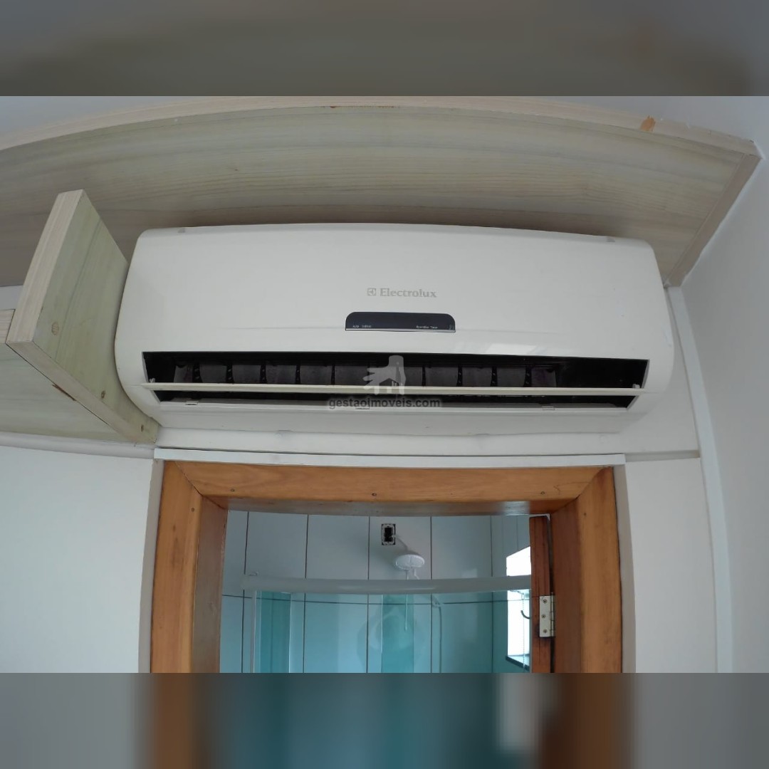 Triplex 3 dormitórios para locação no bairro municípios em BC