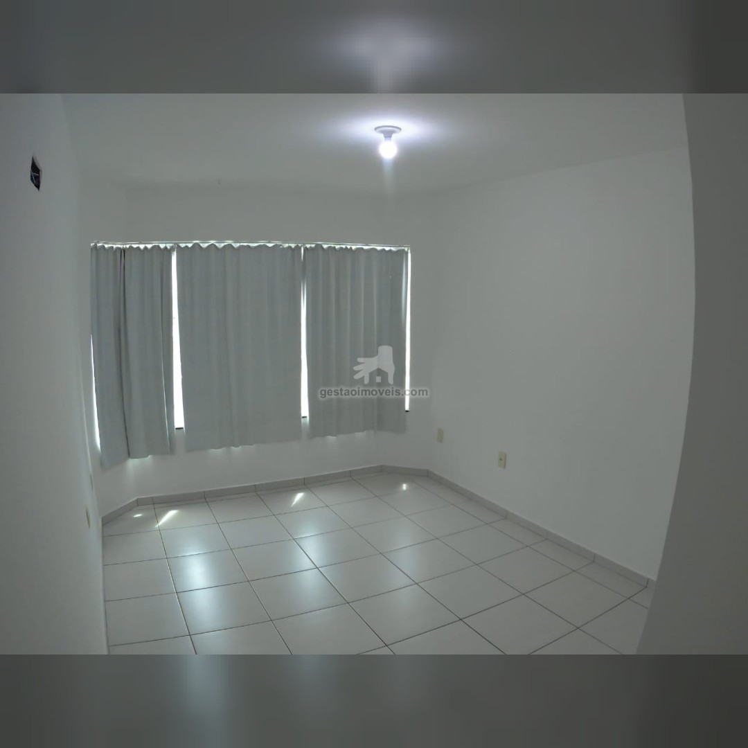 Triplex 3 dormitórios para locação no bairro municípios em BC