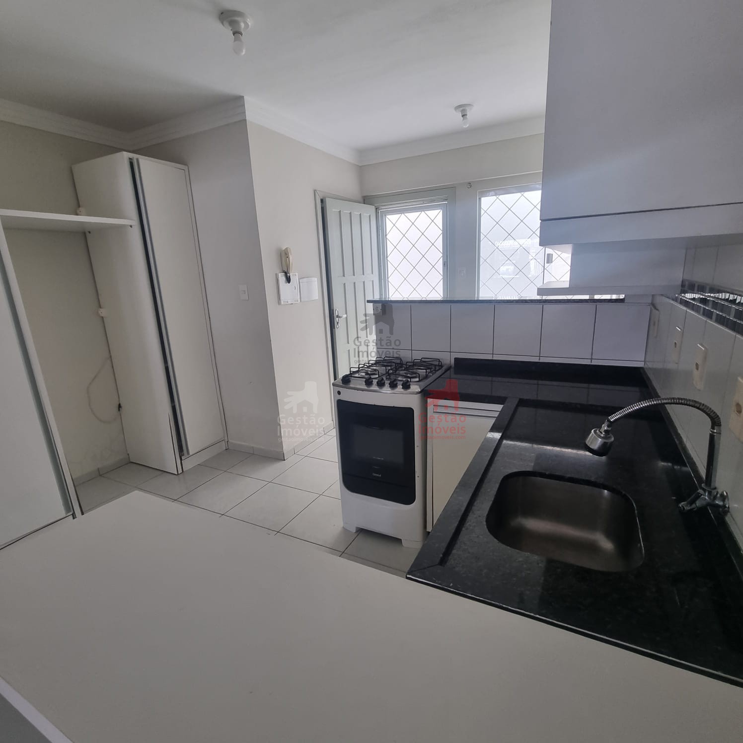 Sobrado 2 quartos para locação anual