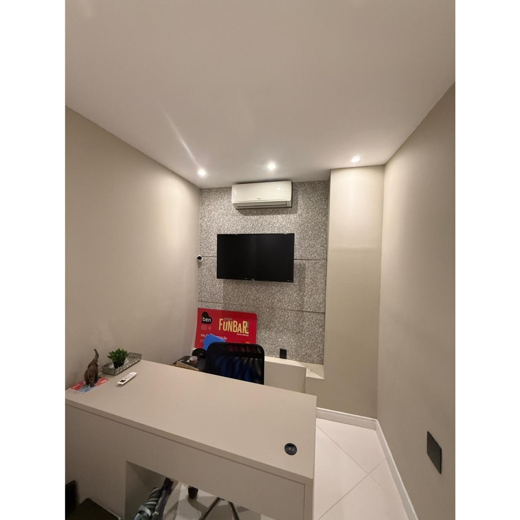 Sala Comercial à Venda – Centro de Balneário Camboriú