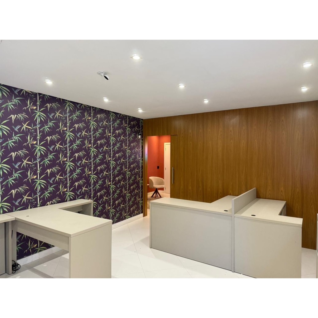 Sala Comercial à Venda – Centro de Balneário Camboriú