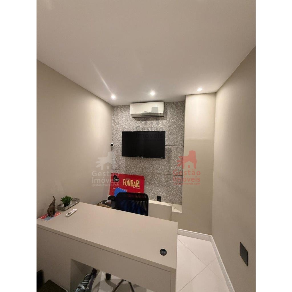 Sala Comercial à Venda – Centro de Balneário Camboriú