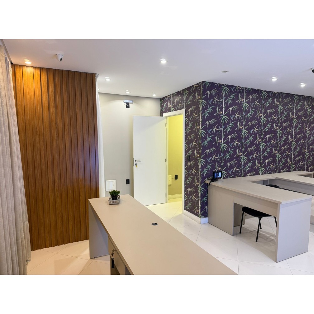 Sala Comercial à Venda – Centro de Balneário Camboriú