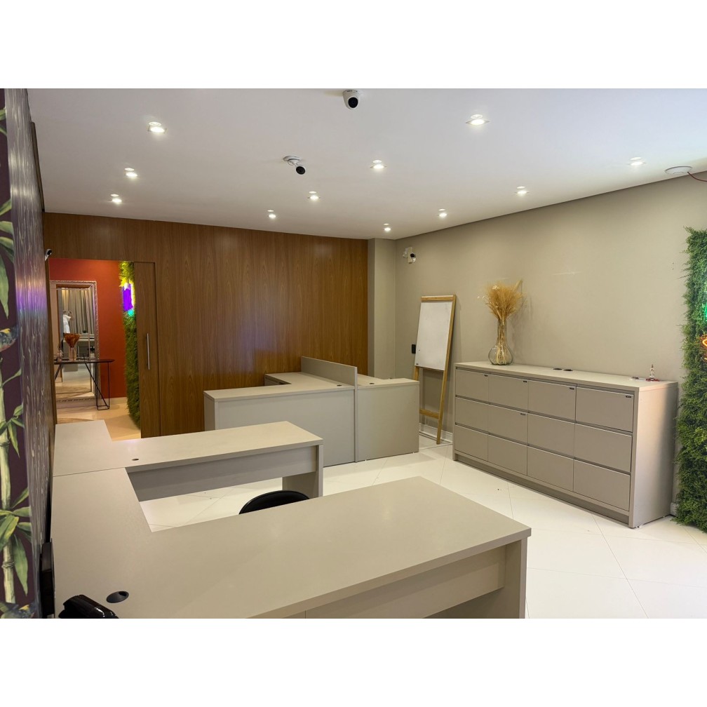 Sala Comercial à Venda – Centro de Balneário Camboriú