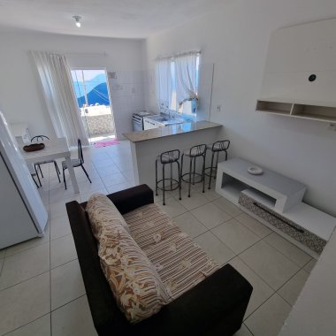Kitnet 1 quarto para Locação Anual no bairro Barra em Balneário Camboriú