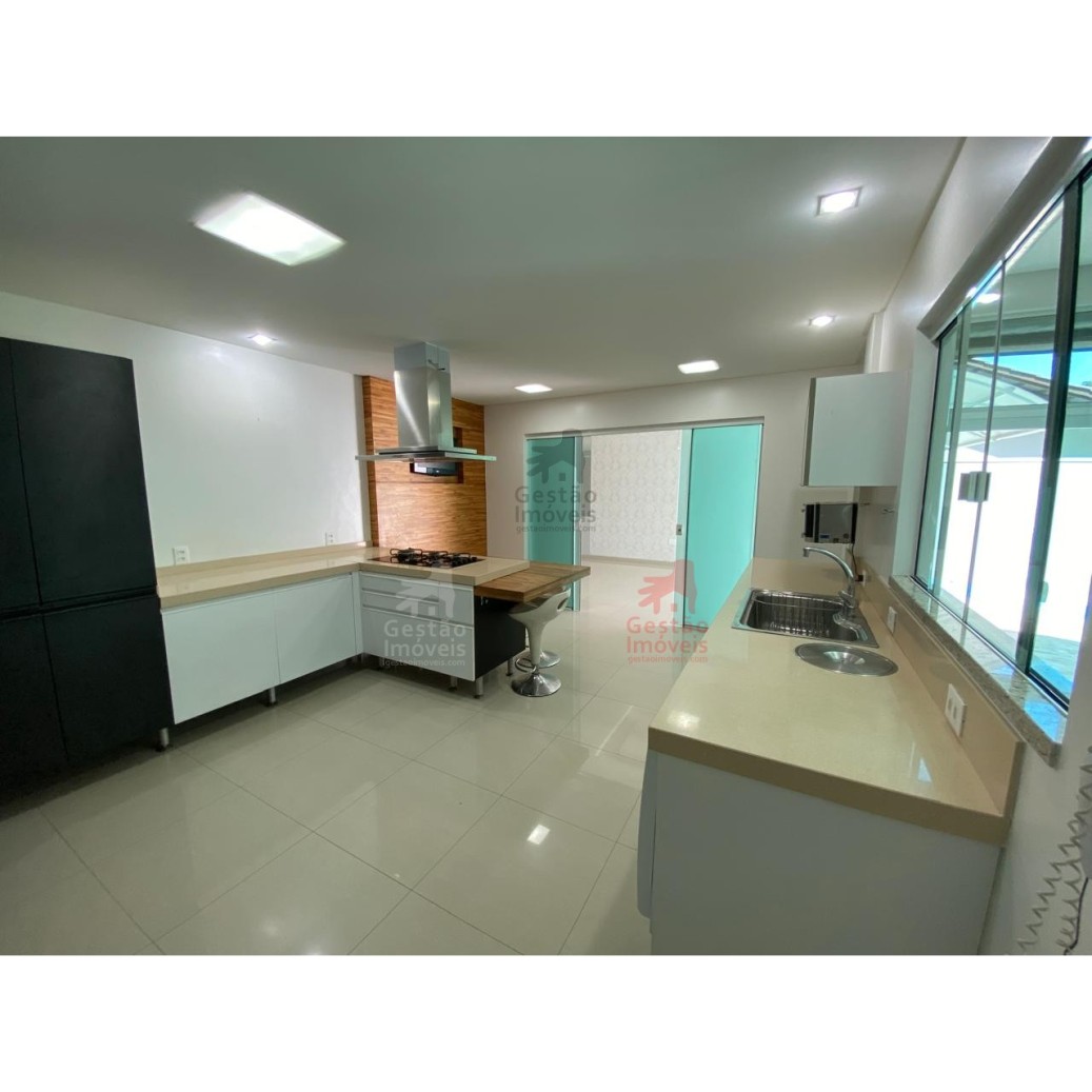 Mansão Exclusiva à Venda no Condomínio Vila Rica – Balneário Camboriú/SC