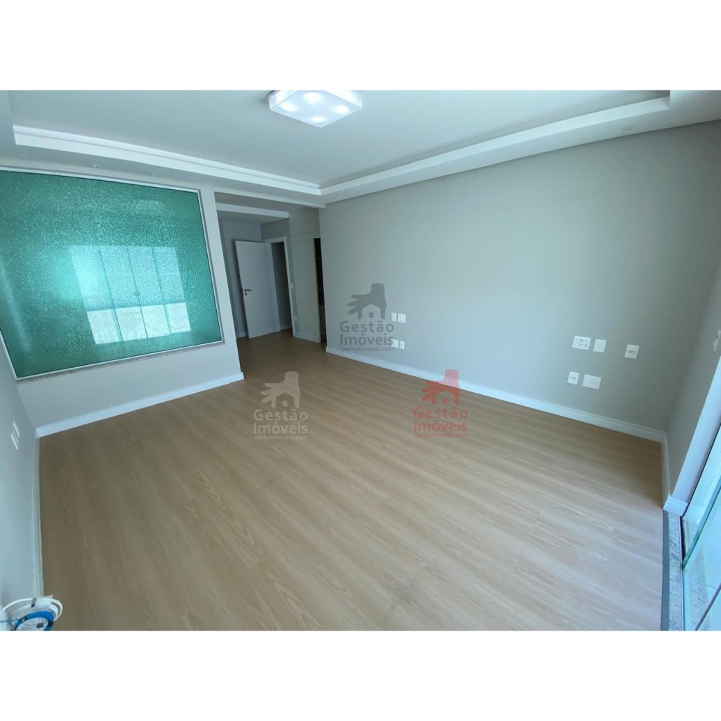Mansão Exclusiva à Venda no Condomínio Vila Rica – Balneário Camboriú/SC