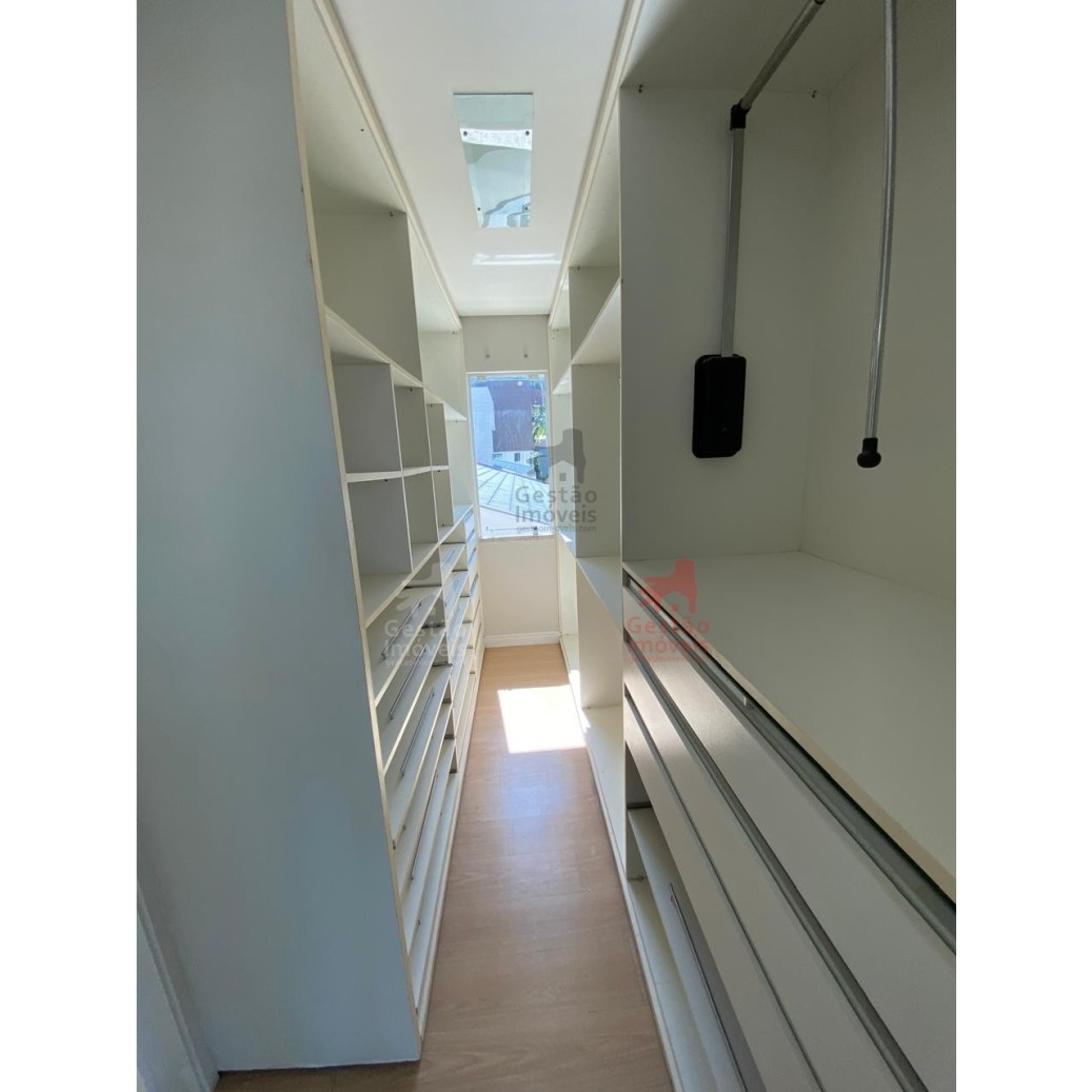 Mansão Exclusiva à Venda no Condomínio Vila Rica – Balneário Camboriú/SC