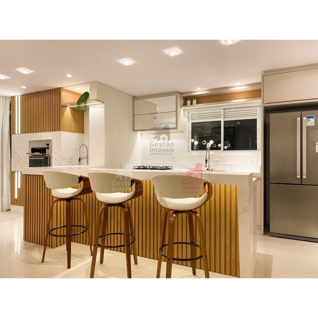 Apartamento 3 suítes para VENDA Anual no bairro Centro em Balneário Camboriú