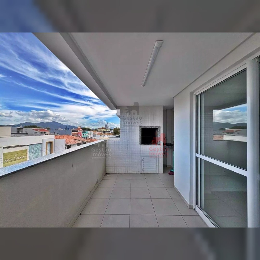 Apartamento Diferenciado com 2 quartos no Centro de BC