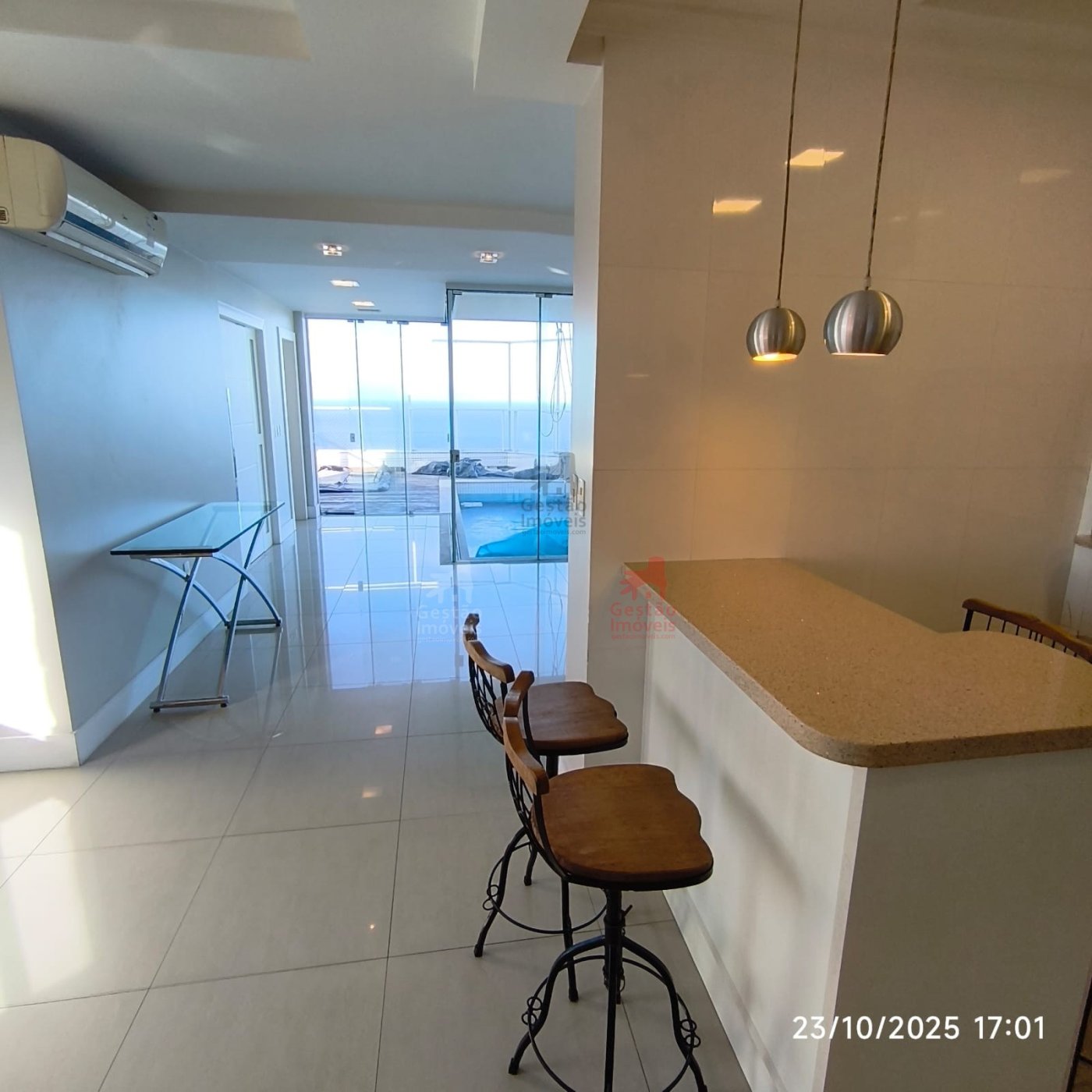 Duplex Frente Mar no Centro de Balneário Camboriú