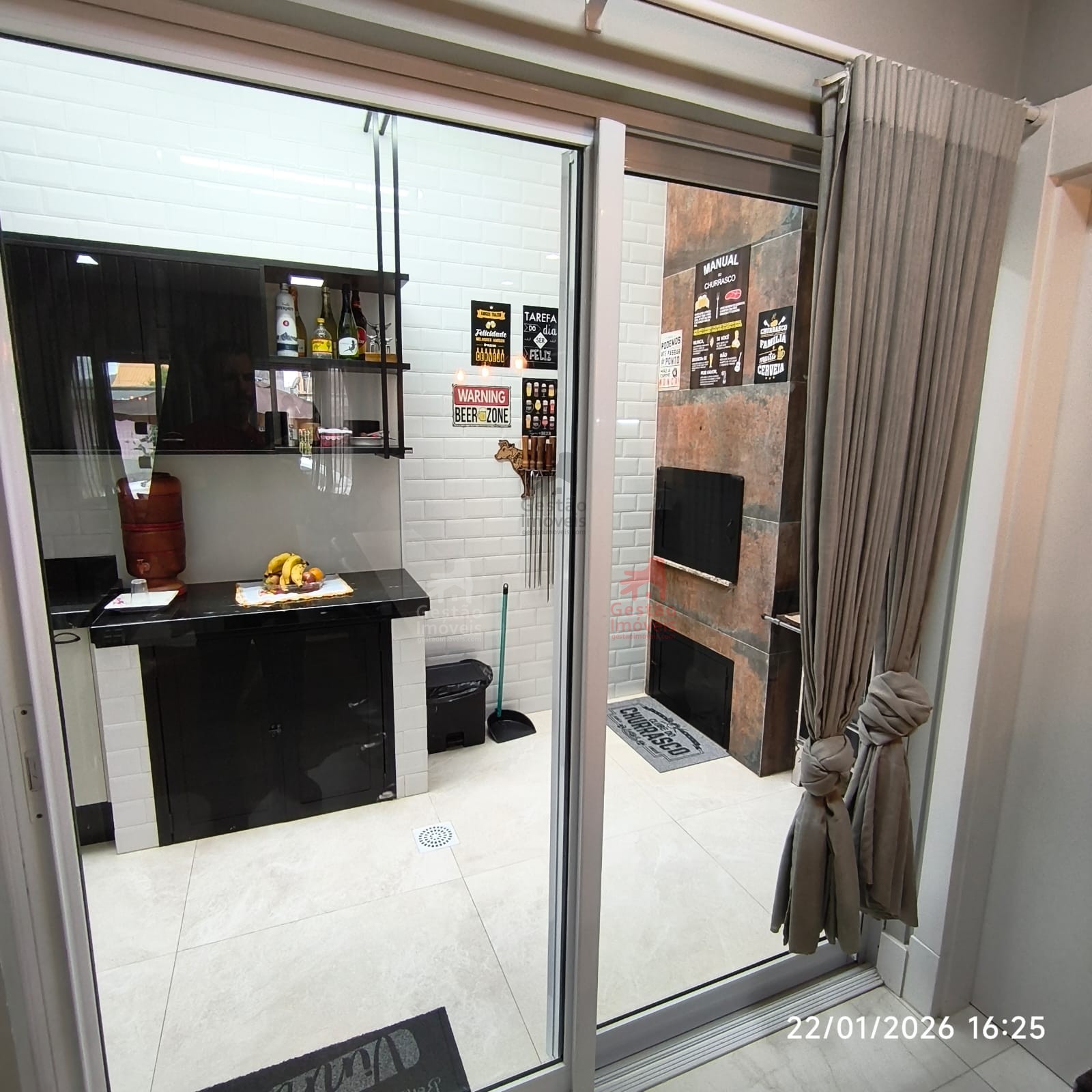 Sobrado 3 suítes para Venda no bairro Areias em Camboriú