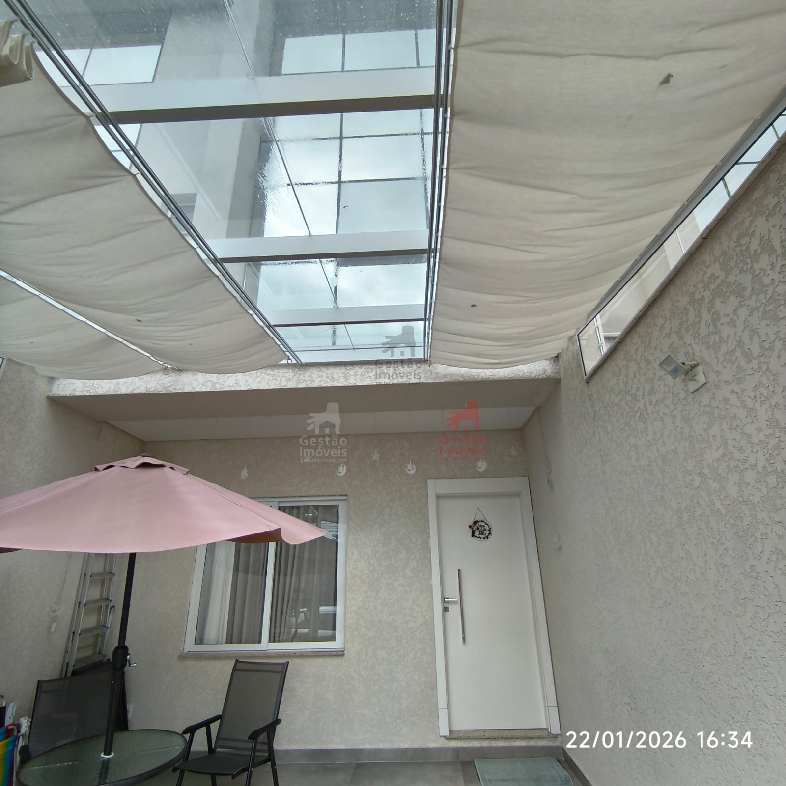 Casa, 3 quartos, 101 m² - Foto 2