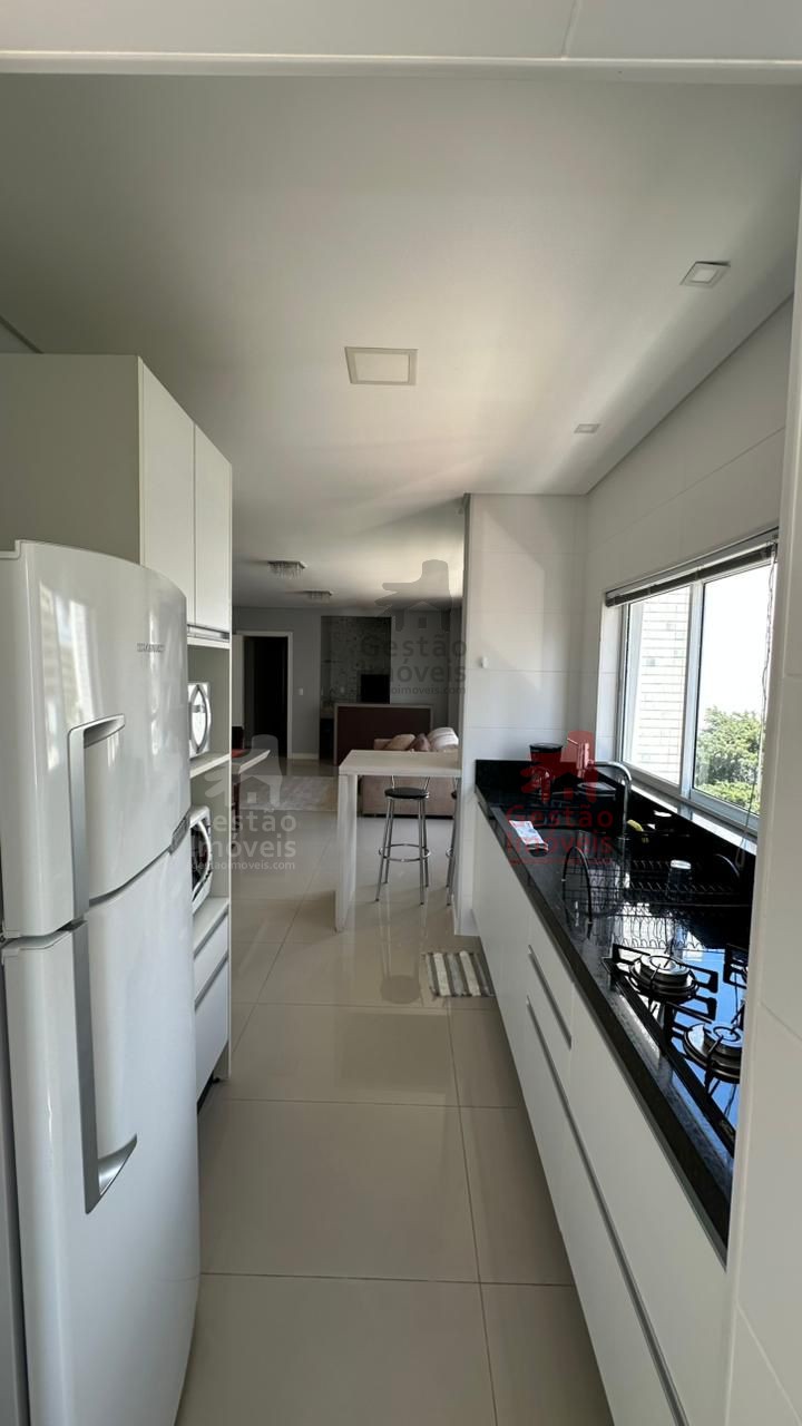 Apartamento 2 quartos para Locação Anual no bairro Pioneiros em Balneário Camboriú